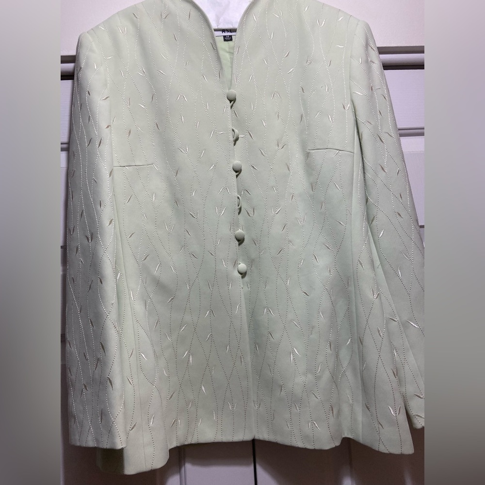 KASPER two piece Skirt Suit Size 14